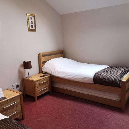 Stratton Guest House Biggleswade Extérieur photo